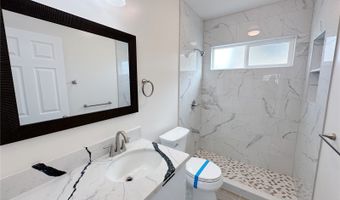 813 20th Ave, Honolulu, HI 96816