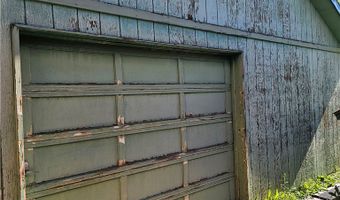 16 Memory Ln, Billings, MT 59101