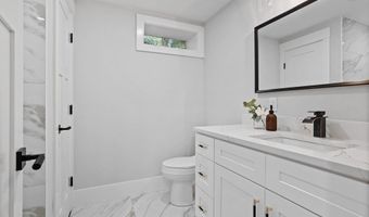 23 Harvard Rd, Bolton, MA 01740