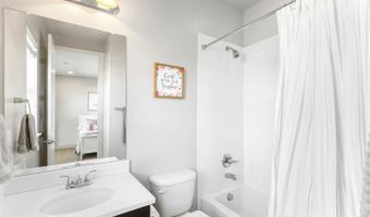 17786 W 86th Ln, Arvada, CO 80007