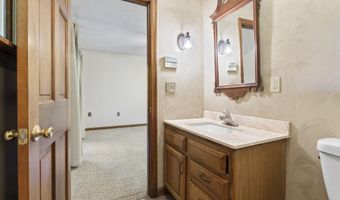 117 Taylor Woods Rd, Belgrade, ME 04917