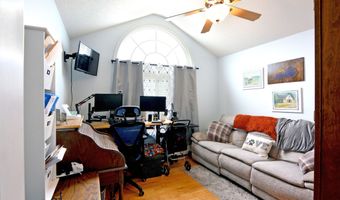 160 Redwood Dr, Bardstown, KY 40004