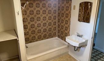 1107 W Vine St, Alliance, OH 44601