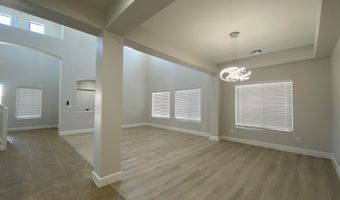 4909 E COLONIAL Dr, Chandler, AZ 85249