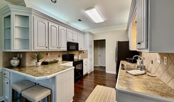 205 Stonebriar Ln, Brandon, MS 39042