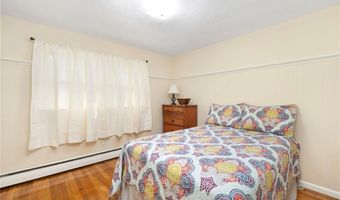 103 BIRCHWOOD Dr, North Kingstown, RI 02852