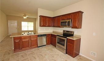 807 Green World St, Bentonville, AR 72712