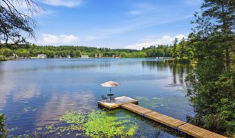 4 Clark Island Rd, Amherst, NH 03031