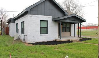 104 S Hubbard St 3 Lots, Alvord, TX 76225