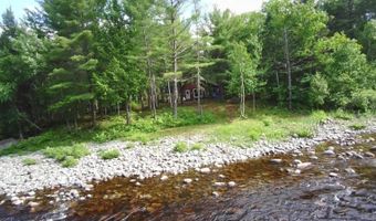 6 Maple Dr, Abbot, ME 04406