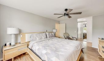 2700 E Bel Aire Dr 202, Arlington Heights, IL 60004