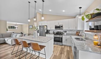 970 Acacia Dr S, Annandale, MN 55302