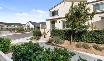 303 Citrine Trl, Fallbrook, CA 92028