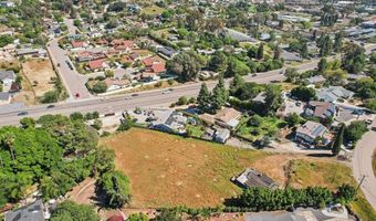 10752 Lupin Way, La Mesa, CA 91941