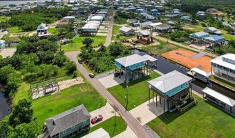 4032 Bank St, Bay St. Louis, MS 39520