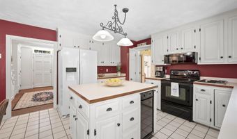 13 Storybrook Ln, Amherst, NH 03031