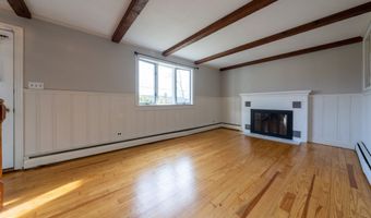10 Upper Woodland Ter, Columbia, CT 06237