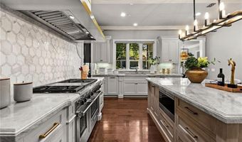 81 Hacienda Dr, Arcadia, CA 91006