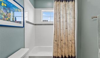 623 WINTERSIDE Dr, Apollo Beach, FL 33572