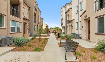 2215 W Orange Ave 12, Anaheim, CA 92804