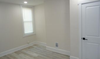 2807 CLIFTON Ave, Baltimore, MD 21216