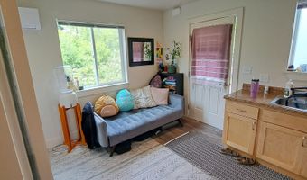 2565 Todd Ct, Arcata, CA 95521