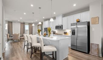 323 SOUTHWIND Dr, Accokeek, MD 20607