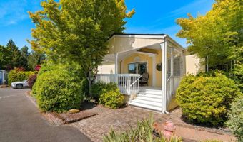 18204 S. SILVERWOOD Dr, Oregon City, OR 97045