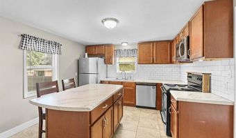 802 F St, Barling, AR 72923