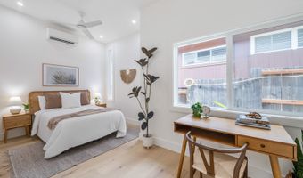 223 Lanipo Dr, Kailua, HI 96734