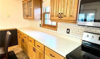 429 E Rooney Ave, Appleton, MN 56208