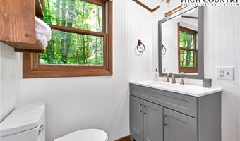 236 Laurel Ridge Rd, Banner Elk, NC 28604