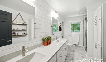 8300 Arapaho Trl SE, Alto, MI 49302