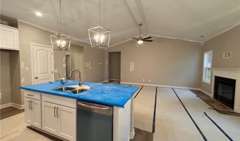 408 Redwater Trl, Aberdeen, NC 28315