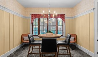 168 Castle Blvd, Akron, OH 44313