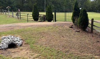 1473 Mt Olivet Rd, Batesville, MS 38606