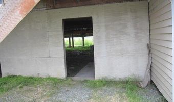 193 Blackberry St, Bethel, AK 99559