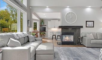 13871 Eidelweiss St NW, Andover, MN 55304