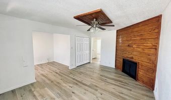 1203 D Redwood D, Andrews, TX 79714