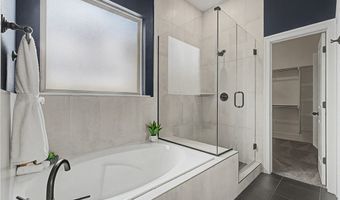 5102 SW Stanford Ct, Bentonville, AR 72713