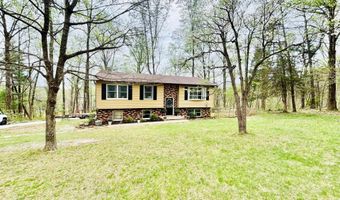 1191 N Lawrence Hollow Dr, Bloomfield, IN 47424