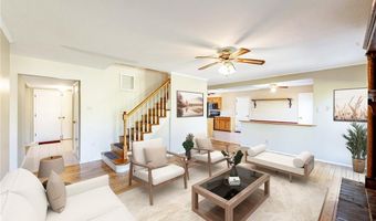 707 Bitterfield Dr, Ballwin, MO 63011