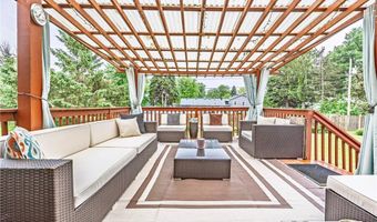 838 Jonathan Dr, Apple Valley, MN 55124