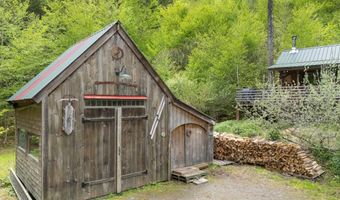 442 Brookline Rd, Athens, VT 05345