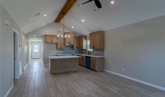1047 N King St, Alice, TX 78332