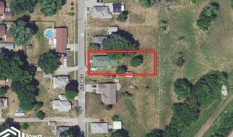 420 S 3rd St, Albia, IA 52531