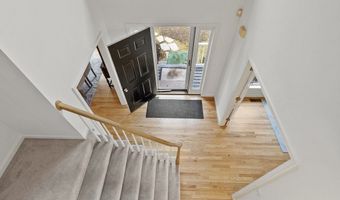 26 Overlook Dr, Acton, MA 01720