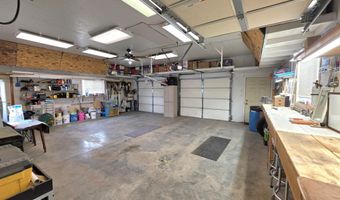 14 S Illinois St, Aberdeen, SD 57401