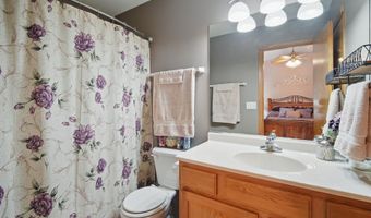 2108 2nd Ave SE, Altoona, IA 50009