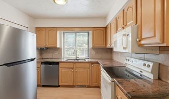 315 Guys Run Rd, Akron, OH 44319